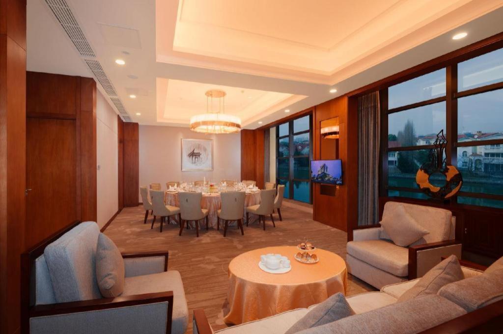 Shuguang International Hotel Kunshan Kunshan  Exterior foto